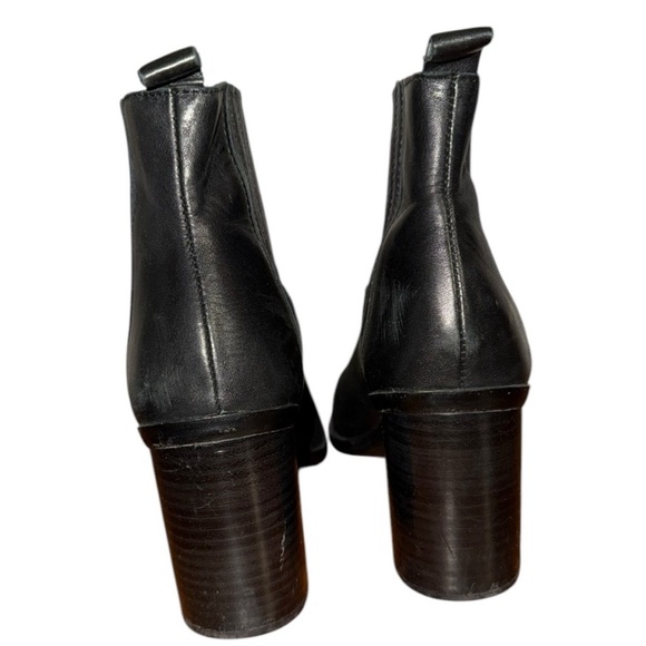 Steve Madden Chandler Black Leather Booties | Size 8 - Picture 6 of 6